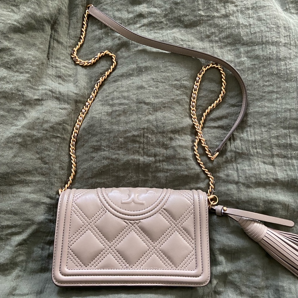 Tory Burch Fleming Soft Wallet Crossbody